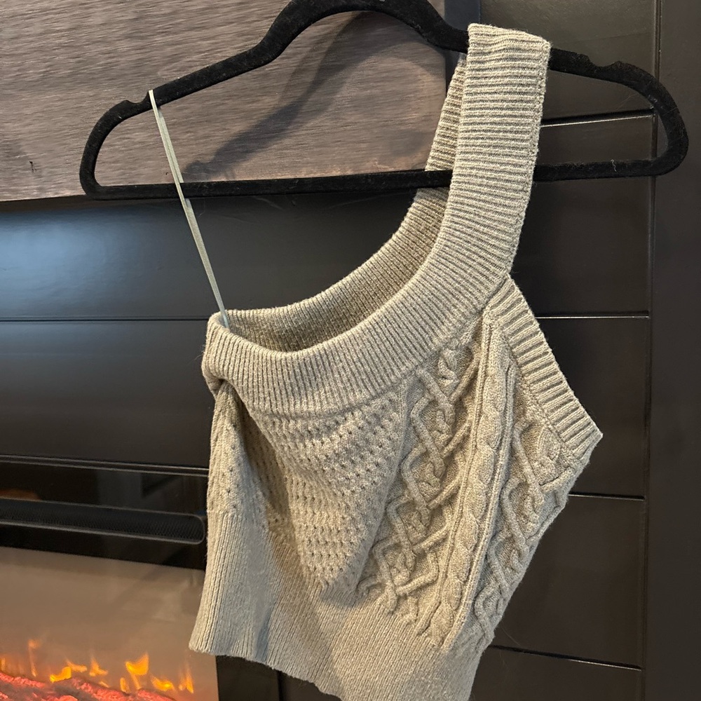 Sweater one shoulder tank top
